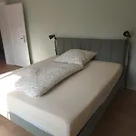 아파트 House 27