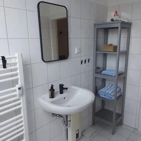 House 27 Apartment *