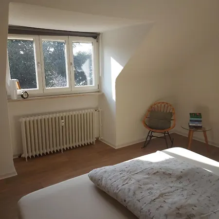 Apartment House 27 *