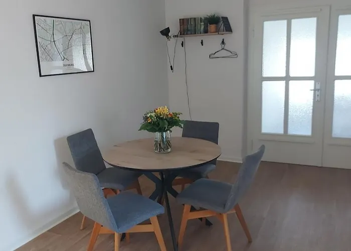 House 27 Apartment *