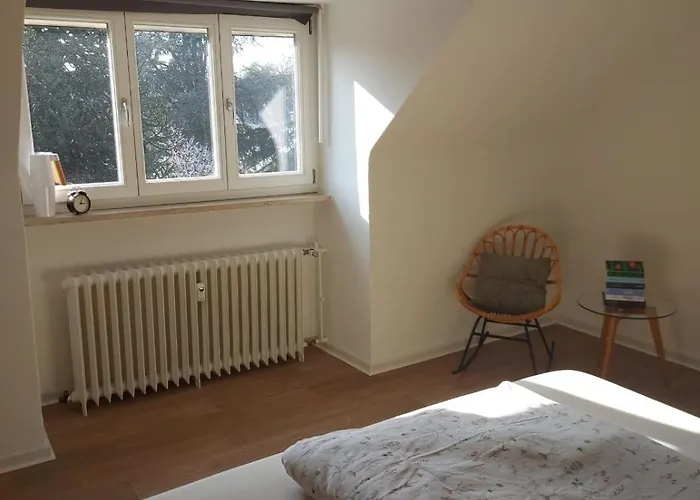 Apartment House 27 *